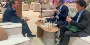 وزير
      البترول
      يجري
      مباحثات
      ثنائية
      مع
      رئيس
      شركة
      إنرجين
      العالمية
      حول
      أعمالها
      بمنطقة
      البحر
      المتوسط