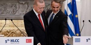 اليونان
      وتركيا
      تتفقان
      على
      تحسين
      العلاقات
      وطي
      صفحة
      الخلافات