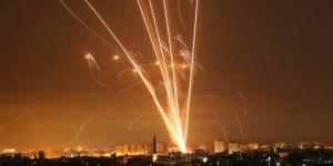 هجوم
      صاروخي
      يستهدف
      السفارة
      الأمريكية
      في
      بغداد
      (فيديو)