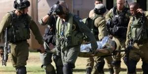 جيش
      الاحتلال
      يعلن
      مقتل
      4
      جنود
      وإصابة
      ضابط
      بجروح
      خطيرة
      في
      معارك
      بغزة