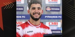 حسام
      أشرف
      أفضل
      لاعب
      في
      مباراة
      بيراميدز
      ضد
      بلدية
      المحلة