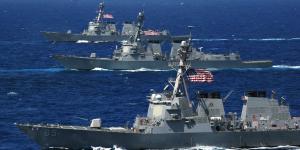 الحوثي
      :
      نراقب
      تحركات
      البحرية
      الأمريكية
      والقادم
      أصعب
      على
      إسرائيل