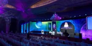 السويلم:
      الحكومة
      السعودية
      تسعى
      لتعظيم
      القيمة
      الاقتصادية
      للملكية
      الفكرية