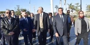 وزيرا
      التنمية
      المحلية
      والزراعة
      ومحافظ
      بورسعيد
      يفتتحون
      أعمال
      تطوير
      منطقة
      فاطمة
      الزهراء