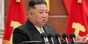 كيم
      جون
      أون:
      عام
      2023
      نقطة
      تحول
      كبيرة
      في
      تعزيز
      قوة
      كوريا
      الشمالية