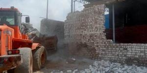 إزالة
      59
      حالة
      تعدٍ
      على
      أراضى
      الدولة
      في
      بني
      سويف