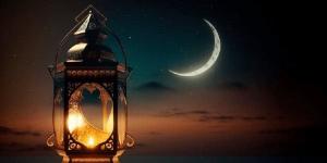 منها
      الشفاعة
      يوم
      القيامة،
      أحاديث
      عن
      فضل
      شهر
      رمضان