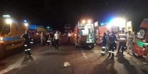 حادث
      مأساوي
      بالصحراوي
      الغربي
      ليلة
      رمضان،
      مصرع
      وإصابة
      8
      في
      انقلاب
      ميكروباص
      ببني
      سويف