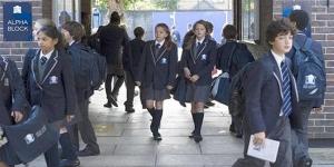 أزمة
      كبيرة
      تهدد
      المدارس
      في
      بريطانيا
      بسبب
      الحرب
      الإسرائيلية
      على
      غزة