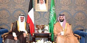 السعودية
      والكويت
      تبحثان
      سبل
      تعزيز
      الشراكة
      بين
      البلدين