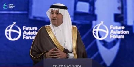 وزير
      النقل
      السعودي:
      حققنا
      رقماً
      قياسياً
      لعدد
      المسافرين
      بـ111
      مليوناً
      في
      2023