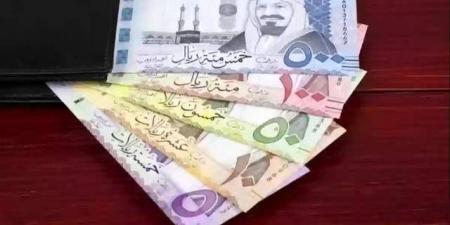 سعر
      الريال
      السعودي
      مقابل
      الجنيه
      المصري
      في
      البنوك..
      الجمعة