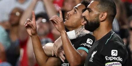 أداء
      مذهل
      لمحمد
      صلاح
      أمام
      مانشستر
      يونايتد
      في
      "مباراة
      الفجر"