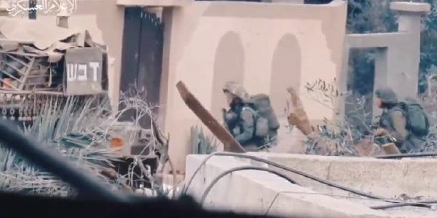 كتائب
      القسام
      تنشر
      مشاهد
      جديدة
      توثق
      لحظات
      الالتحام
      مع
      قوات
      الاحتلال
      (فيديو)