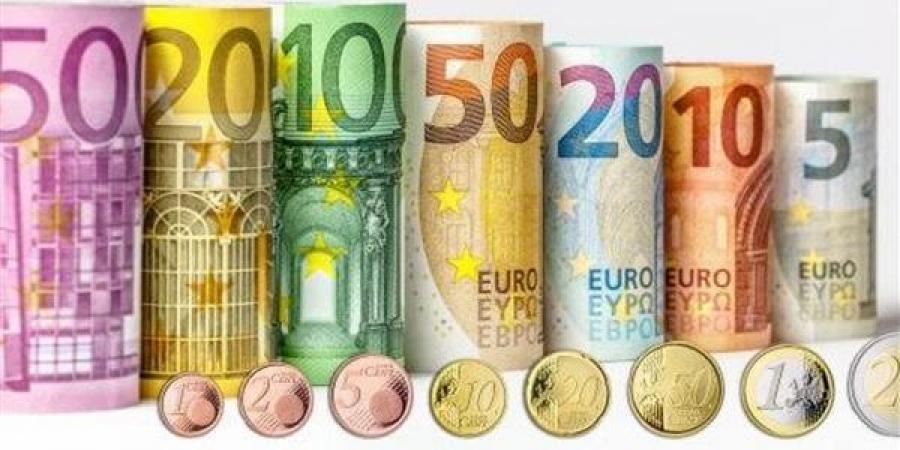 ارتفاع
      سعر
      اليورو
      بالبنك
      المركزي
      في
      ختام
      تعاملات
      اليوم
      الأحد
      24-12-2023