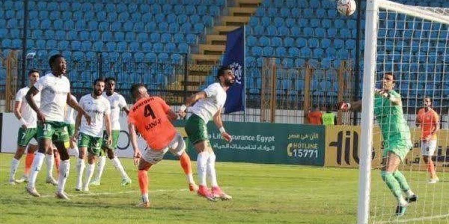 الدوري
      المصري،
      الاتحاد
      السكندري
      يتقدم
      على
      فاركو
      بثنائية
      في
      الشوط
      الأول