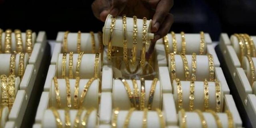 استقرار
      الذهب
      عالميًا
      في
      إغلاق
      الثلاثاء