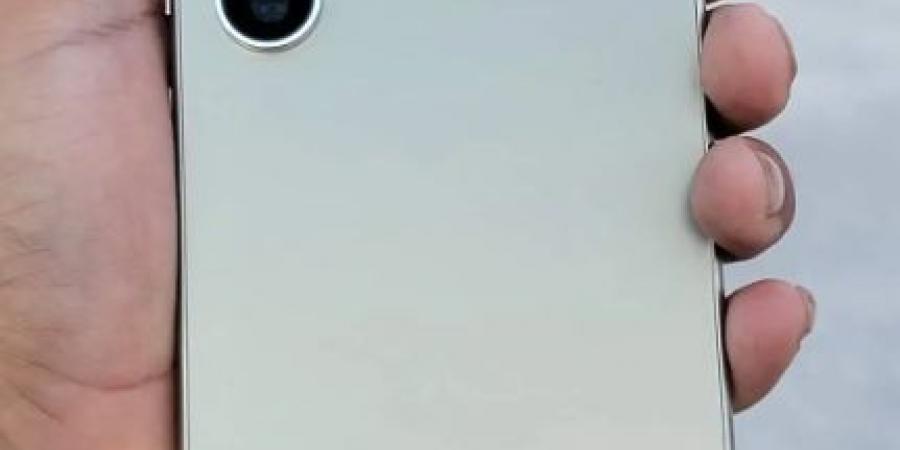 سامسونج
تدعم
سلسلة
Galaxy
S24
بآداة
تحاكي
“Magic
Eraser”