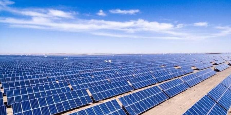 مصر
      تبحث
      طرح
      إنشاء
      مجمع
      للطاقة
      المتجددة
      باستثمارات
      2.5
      مليار
      دولار