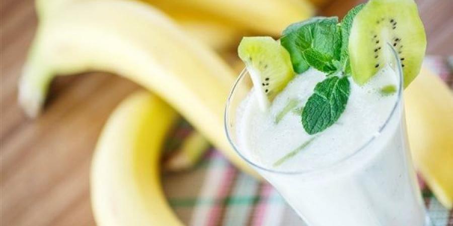طريقة
      عمل
      ميلك
      شيك
      الموز
      بالكيوي،
      عصير
      مميز
      على
      الإفطار