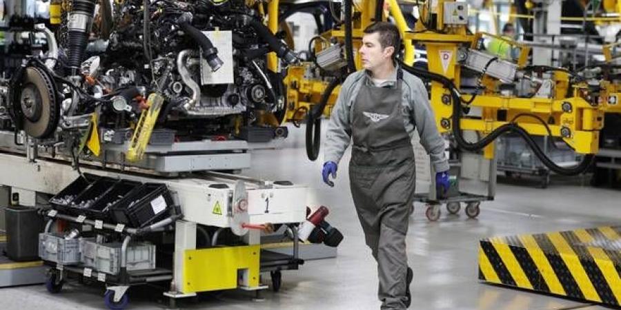 قطاع
      التصنيع
      البريطاني
      يعاود
      النمو
      في
      مايو