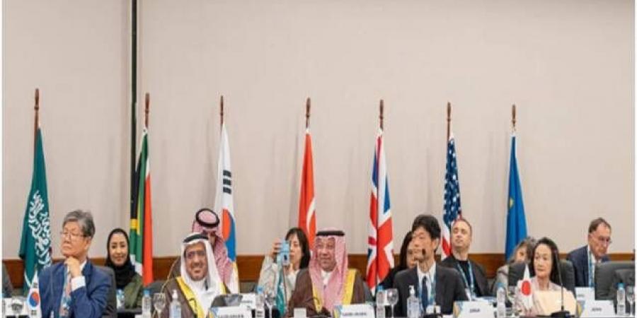 المملكة
      تؤكد
      أهمية
      الاستثمار
      في
      العلوم
      والتقنية
      باجتماع
      لقمة
      مجموعة
      "G20"