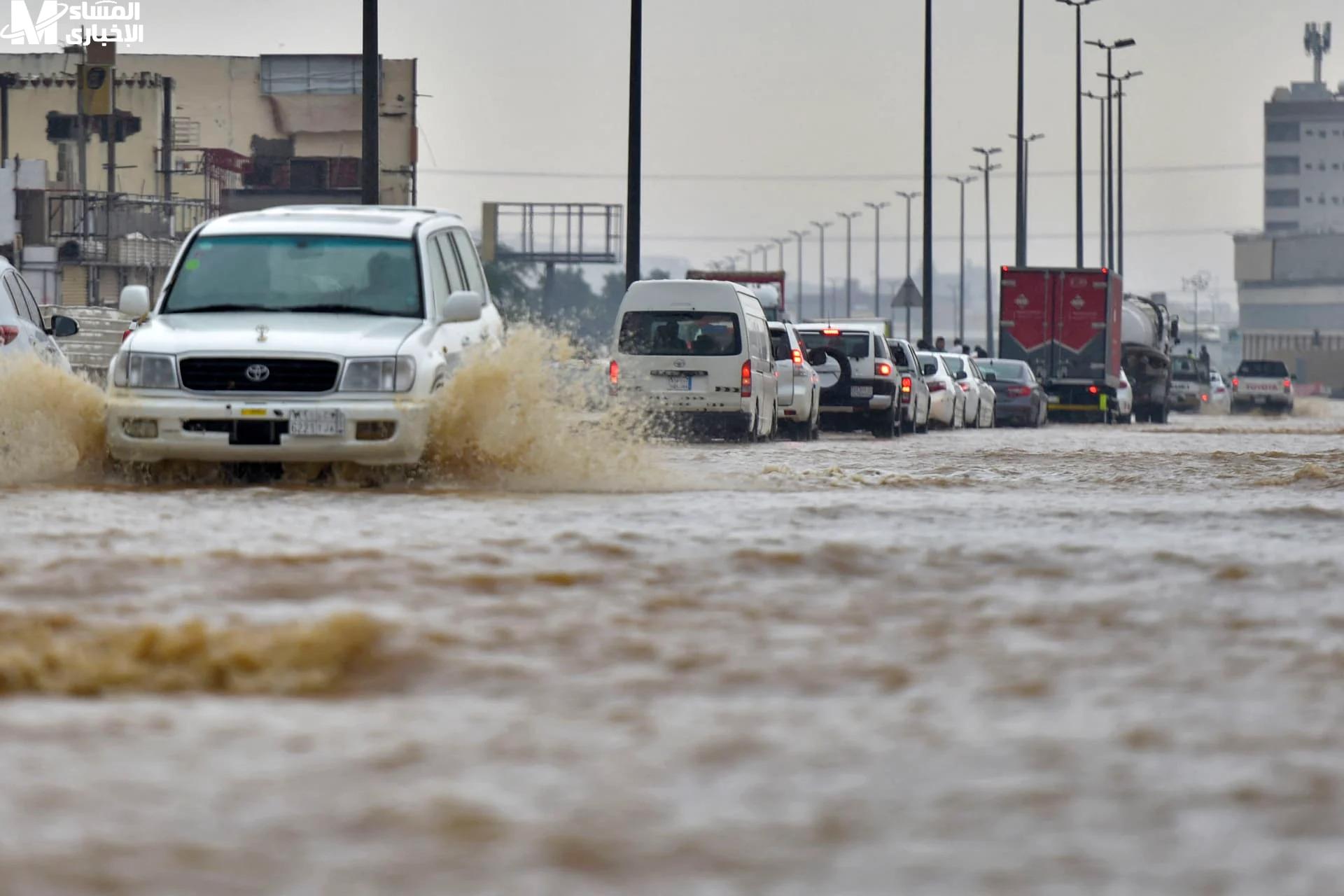 طقس مكة اليوم .. أمطار ورياح شديدة وصواعق رعدية في تلك المناطق فقط - المساء الاخباري