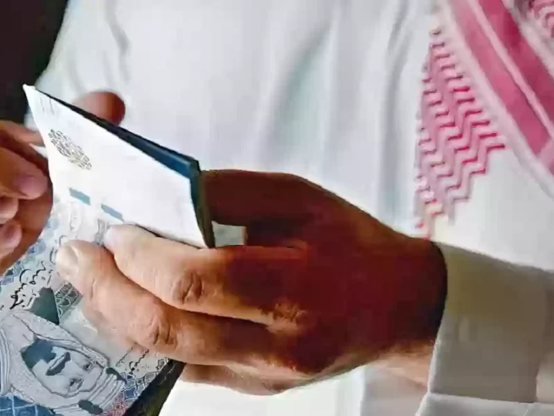 الموارد البشرية توضح..المساعدة المقطوعة تعود لمستفيدي الضمان المطور الدورة 39