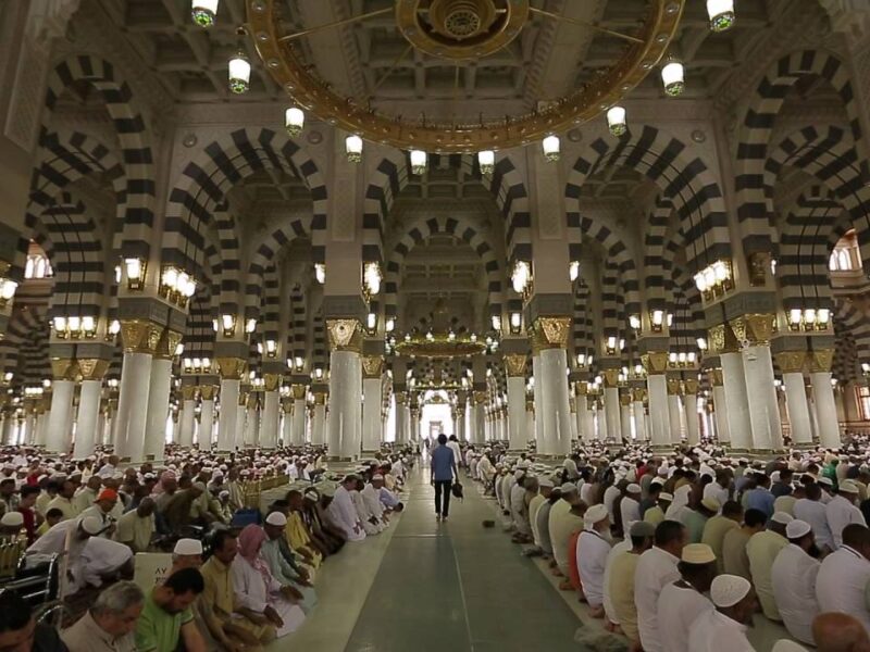 رمضان في رحاب الحرمين.. دليلك لضوابط الصلاة في المملكة العربية السعودية 1446