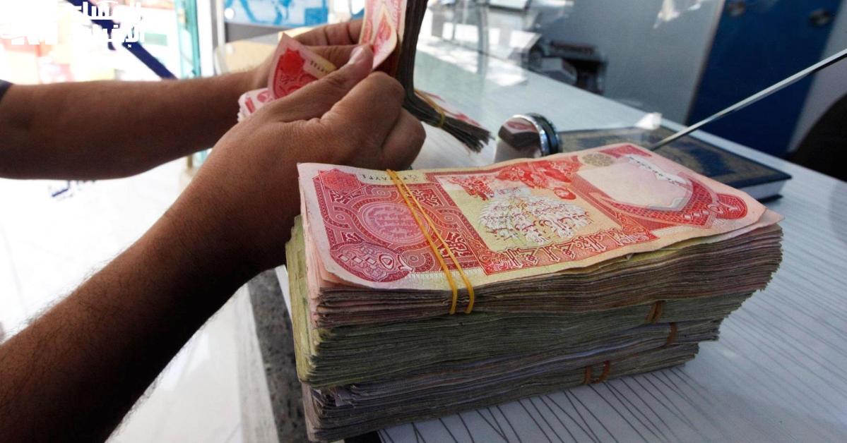 رواتب المتقاعدين والعسكريين الجزائر
