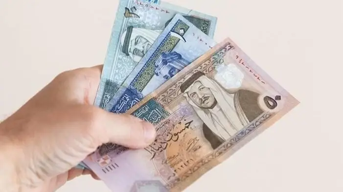 أنباء مالية مفاجئة .. تأجيل الأقساط البنكية لشهر أبريل 2025 بالأردن فرصة ذهبية