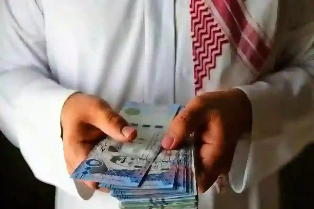 صرف رواتب المتقاعدين أبريل