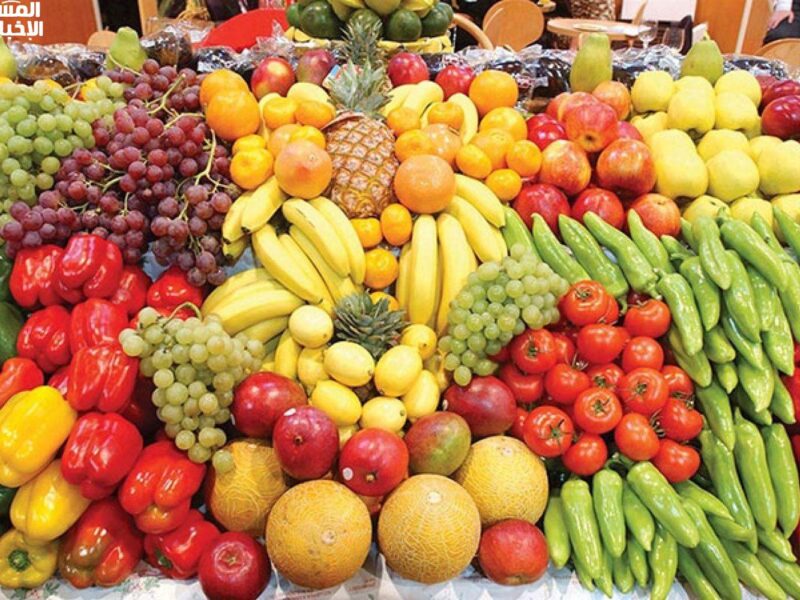 لو نازل السوق دلوقتي.. شوف أسعار الفواكه والخضار اليوم السبت 5/4/2025 في العبور