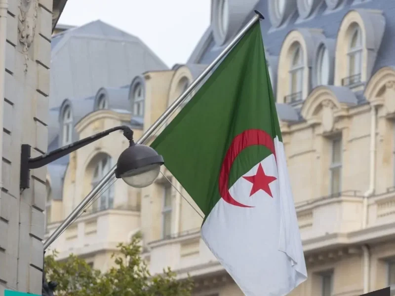 قانون التقاعد نزل رسميًا .. الجزائر 2025 ترمي كل التوقعات ورا ضهرها مفاجأة شاملة