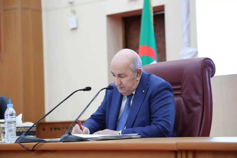 الأمناء العامون