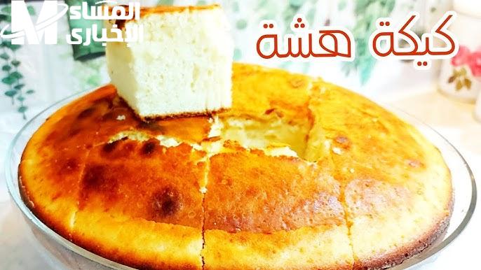 قطنية وهشة بجد.. مقادير وطريقة الكيكة الاسفنجية الهشة وهتطلع عالية