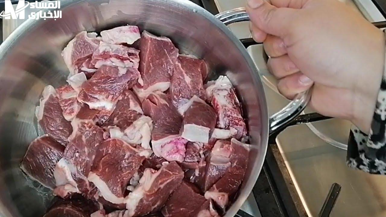طريقة عمانية قديمة لتسوية اللحوم والكوارع زي الزبدة