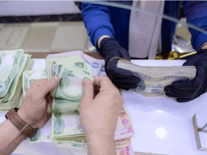 الرواتب ولّعت البهجة.. معاشات الجزائر للعسكريين والمتقاعدين رجّعت المعنويات