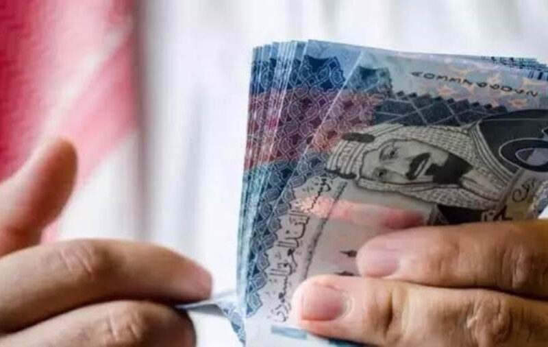 المعاش بيغني في الحساب.. معاشات السعودية نزلت فرحة مضمونة