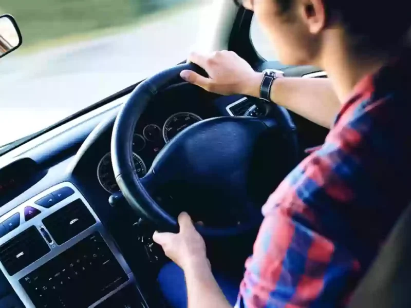 المرور قلب اللعبة فجأة.. غرامات السيارات بالكويت نزلت بقوة رادعة