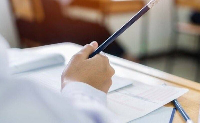 الطلاب في انتظارك.. كم باقي على اختبارات النهائية للطلاب في السعودية 2025 وضوح وثقة