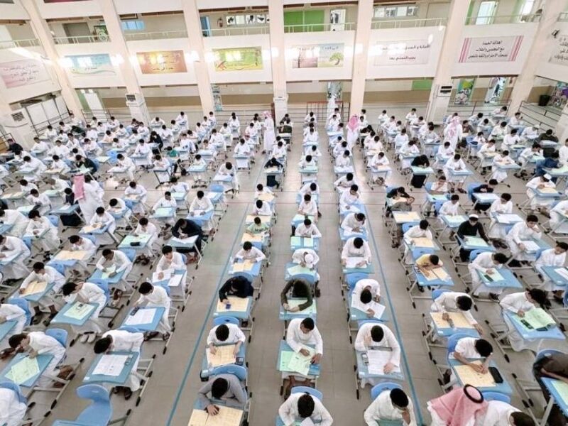 الفصل الثالث دخل نار.. بدء اختبارات منتصف الفصل الدراسي الثالث 2025 الكل مستعد