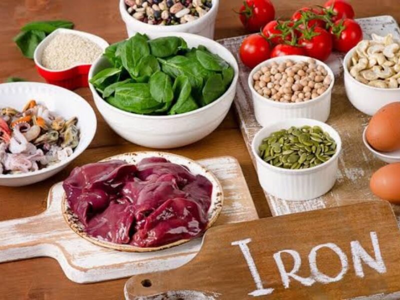 تخلص من فقر الدم بسرعة… سبع أطعمة طبيعية غنية بالحديد لتعزيز صحتك
