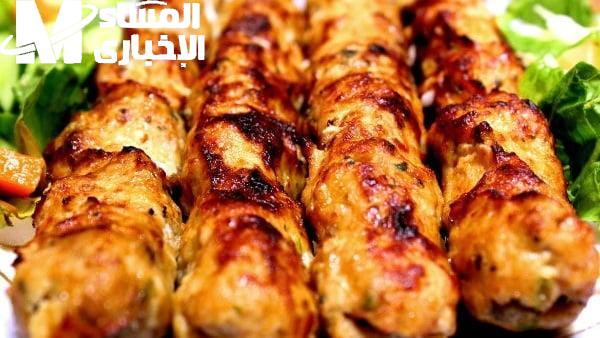 الفرخة تغلب اللحمة كمان.. كفتة فراخ مشوية أوفر من كفتة اللحمة طعامة غير متوقعة