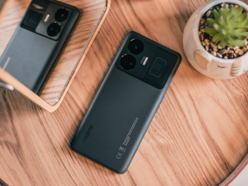 الريلمي رجع بالبطارية المجنونة.. Realme GT 3 شحن 240W وكاميرا رهيبة