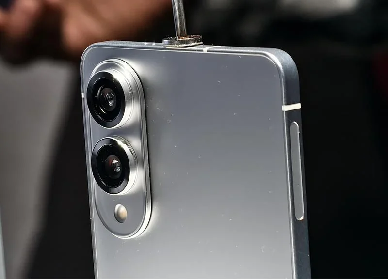 إطلاق Samsung Galaxy S25 Edge…الموبايل الرائد الأرفع من سامسونج مع تصميم مذهل وأداء قوي