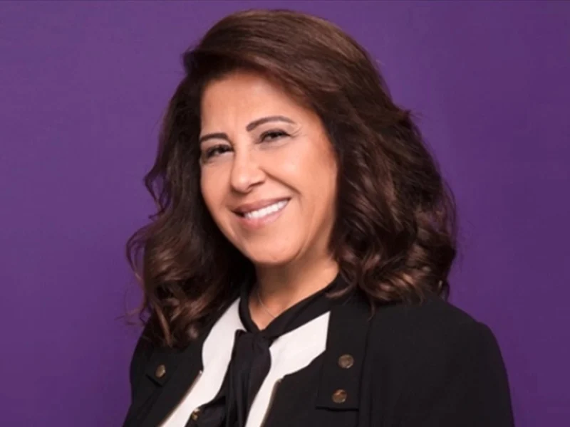 ليلى رجعت تتوقّع نار .. تنبؤات جديدة ليلى عبداللطيف تشعل الجدل لحظة بلحظة حماس غامض