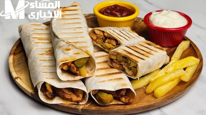 الشاورما اتعملت بستايل سوري.. طريقة تحضير شاورما دجاج سورية أصلية في البيت