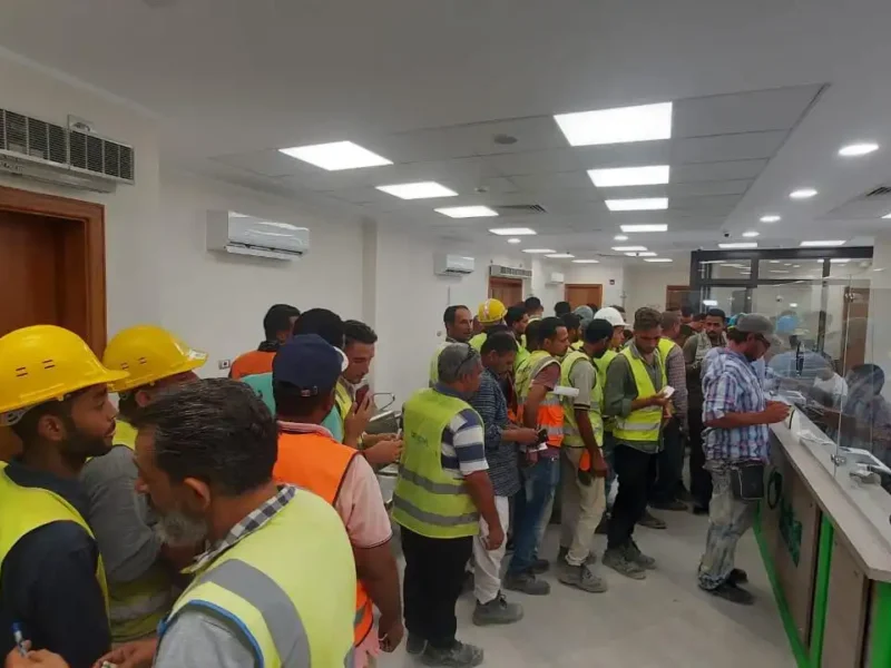 فرصة التسجيل بتناديك شخصيًا.. منحة العمالة غير المنتظمة 2025 الشروط والأوراق نازلين نار