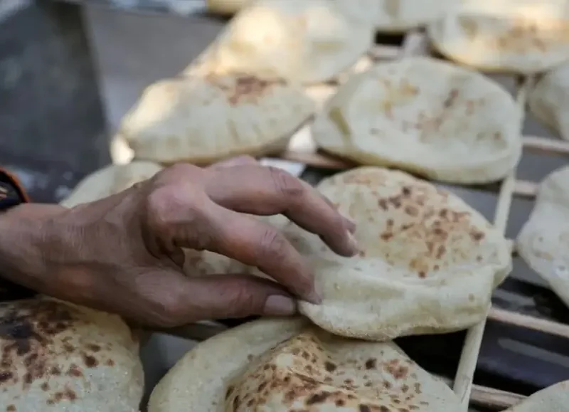 الصفرة مستنياك كاملة .. تعرف علي سعر رغيف الخبز اليوم السبت 17/5/2025 بيانات دقيقة
